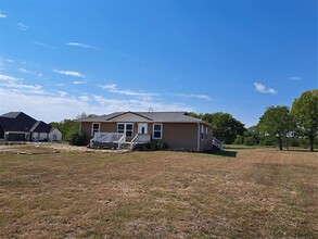 5732 Emilia Wy in Leonard, TX - Foto de edificio - Building Photo