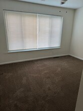 418 Wallace Ave in Bowling Green, OH - Building Photo - Building Photo
