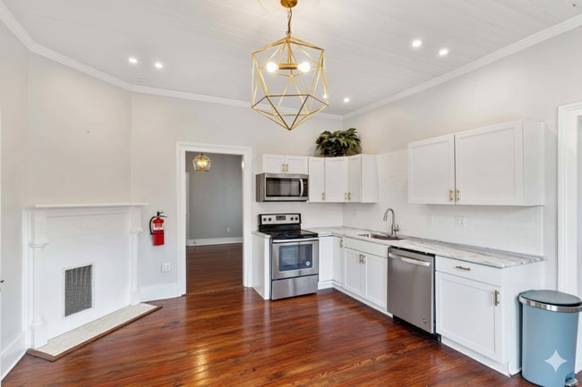 2054 Walton Wy in Augusta, GA - Building Photo - Building Photo