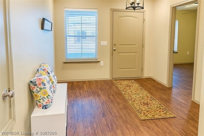 6811 Veterans Ave in Fort Smith, AR - Foto de edificio - Building Photo