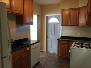 926 E 8th St in Duluth, MN - Building Photo - Building Photo