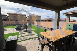 7742 S Via Perfecta in Tucson, AZ - Building Photo - Building Photo