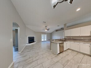 1988 Belhaven Dr in Orange Park, FL - Building Photo - Building Photo