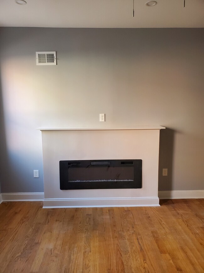 1316 W Lippincott St photo'