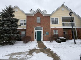 7774 S Essex Gate Dr in Dublin, OH - Building Photo