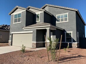 19580 W Badgett Ln in Litchfield Park, AZ - Building Photo - Building Photo