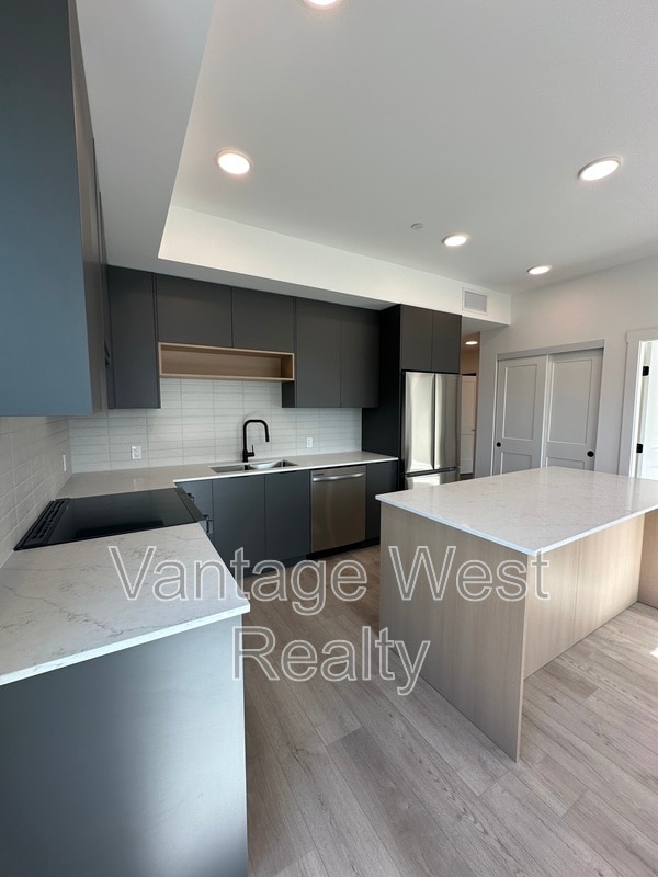 property at 620-620 Coronation Ave