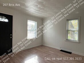 207 Rita St in Lansing, MI - Building Photo - Building Photo