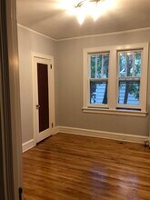 318 Kenilworth Ave in Duluth, MN - Foto de edificio - Building Photo