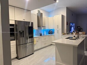 16314 SW 97th St in Miami, FL - Building Photo - Building Photo