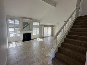 18170 Arbor Ct in Fountain Valley, CA - Building Photo - Building Photo
