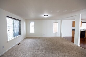 714 SE 14th Ave in Battle Ground, WA - Building Photo - Building Photo