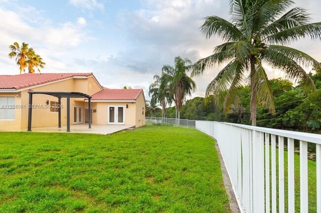 4148 SW 153rd Ter in Miramar, FL - Foto de edificio - Building Photo