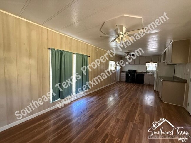 1455 Mohawk St in Vidor, TX - Building Photo - Building Photo