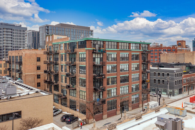 Washington Boulevard Lofts in Chicago, IL - Building Photo - Building Photo