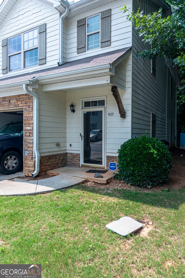 4123 Stone Trace Dr in East Point, GA - Building Photo - Building Photo
