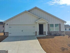 537 Pemberton St in Euharlee, GA - Building Photo