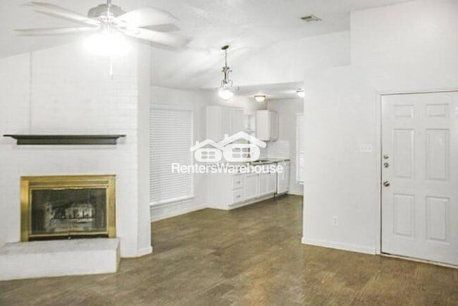 property at 3835 Brookwind Dr