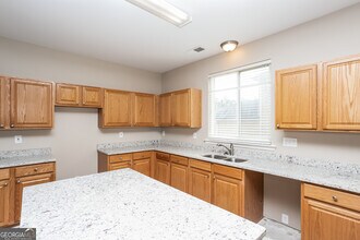 475 Brookford Ct in Atlanta, GA - Building Photo - Building Photo