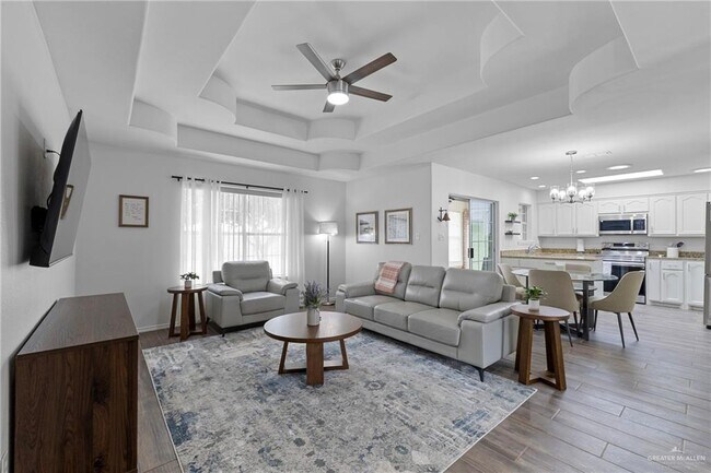 16 Lake View Dr in Mission, TX - Building Photo - Building Photo