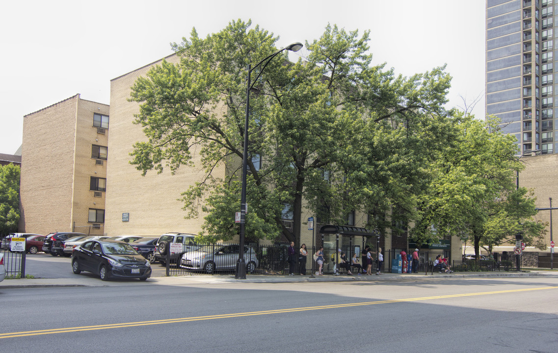 Sheridan Apartments in Chicago, IL - Foto de edificio