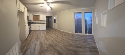 405 W Hunter in Vian, OK - Building Photo - Building Photo