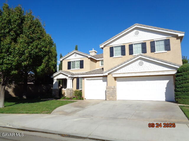 42308 Klamath Ln in Quartz Hill, CA - Building Photo