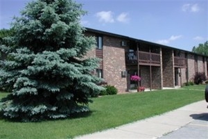 Deerfield Apartments in Green Bay, WI - Foto de edificio - Building Photo