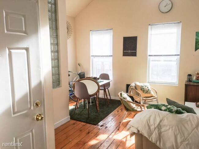 1630 W Pierce Ave in Chicago, IL - Building Photo - Building Photo