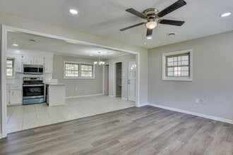 2435 Madrid Dr in Augusta, GA - Building Photo - Building Photo