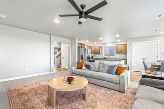 5126 E Sylvan Hart Dr in Nampa, ID - Building Photo - Building Photo