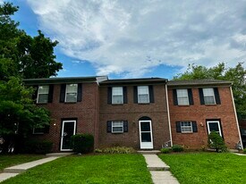 2803 Point Ct, Unit 2803 Point Ct in Lexington, KY - Building Photo