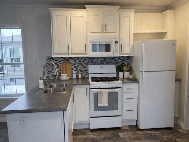 property at 825 Willowbrook Dr