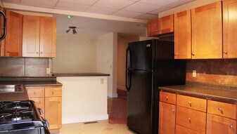 137 Park St in Burlington, VT - Building Photo