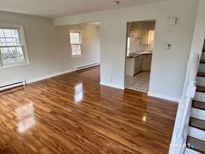 15 Juniper Rd in Bethel, CT - Building Photo - Building Photo