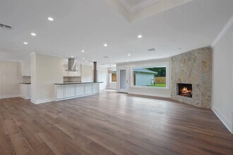 402 Forest Lake Dr in Seabrook, TX - Building Photo - Building Photo