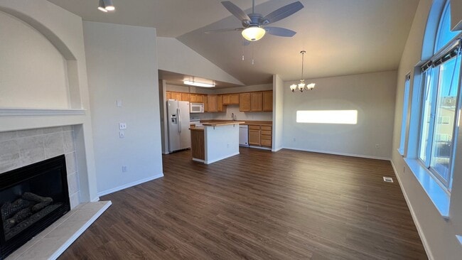 259 Whisper Ridge Cir in Anchorage, AK - Building Photo - Building Photo