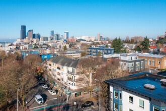 107 20th Ave in Seattle, WA - Building Photo - Building Photo