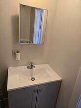906 N Monroe St in Bay City, MI - Building Photo - Building Photo