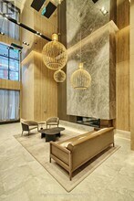 252 Church St in Toronto, ON - Building Photo - Building Photo