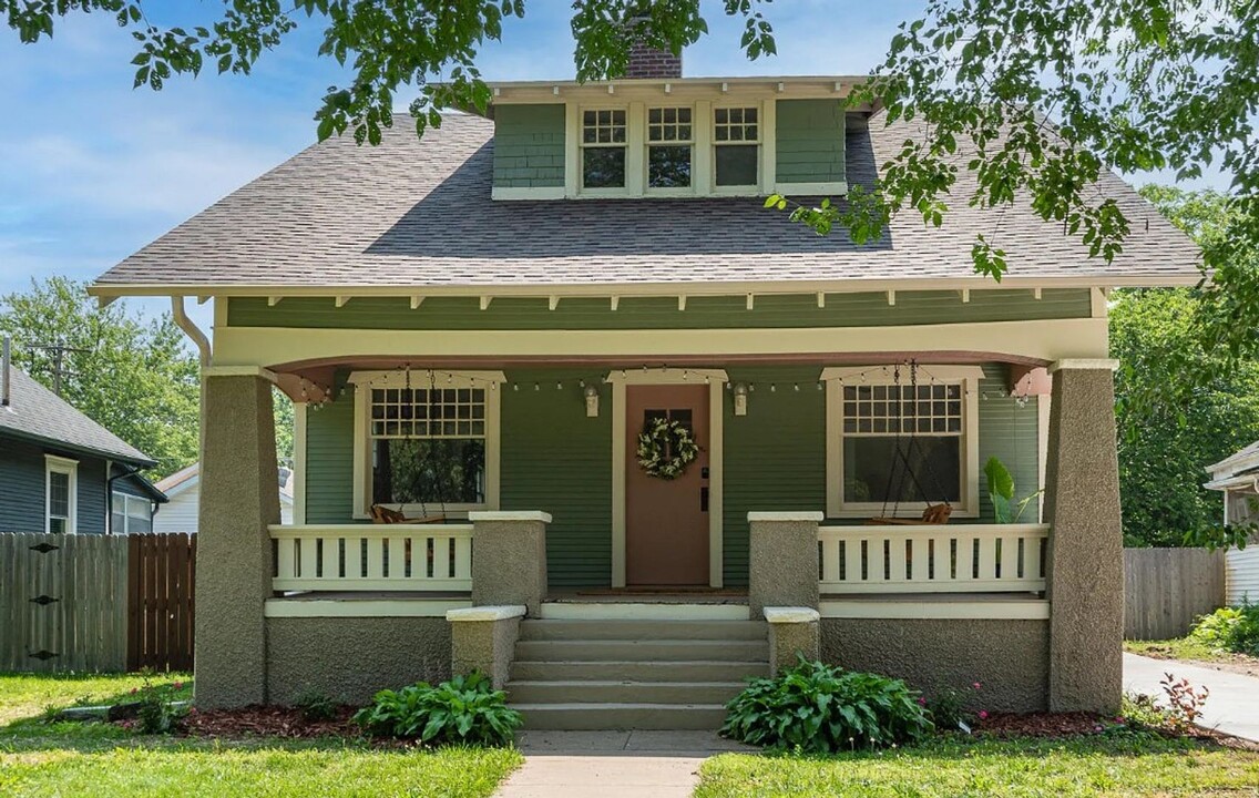 706 S Weller Ave in Springfield, MO - Building Photo