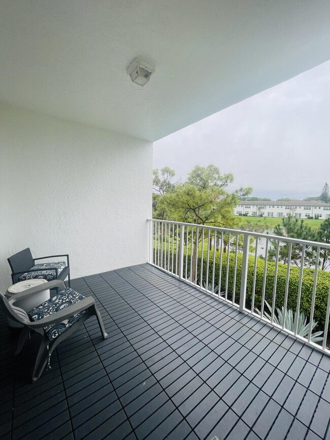 22715 Camino Del Mar in Boca Raton, FL - Building Photo - Building Photo