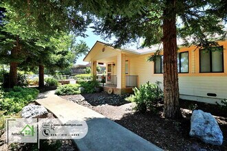 4465 Red Bluff St in Shasta Lake, CA - Building Photo - Building Photo
