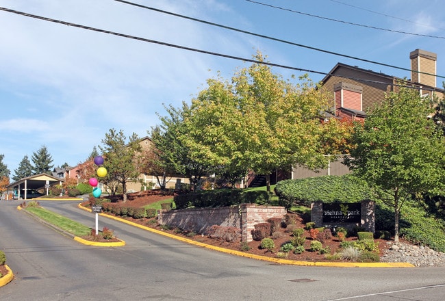 The Lucent in Tacoma, WA - Foto de edificio - Building Photo