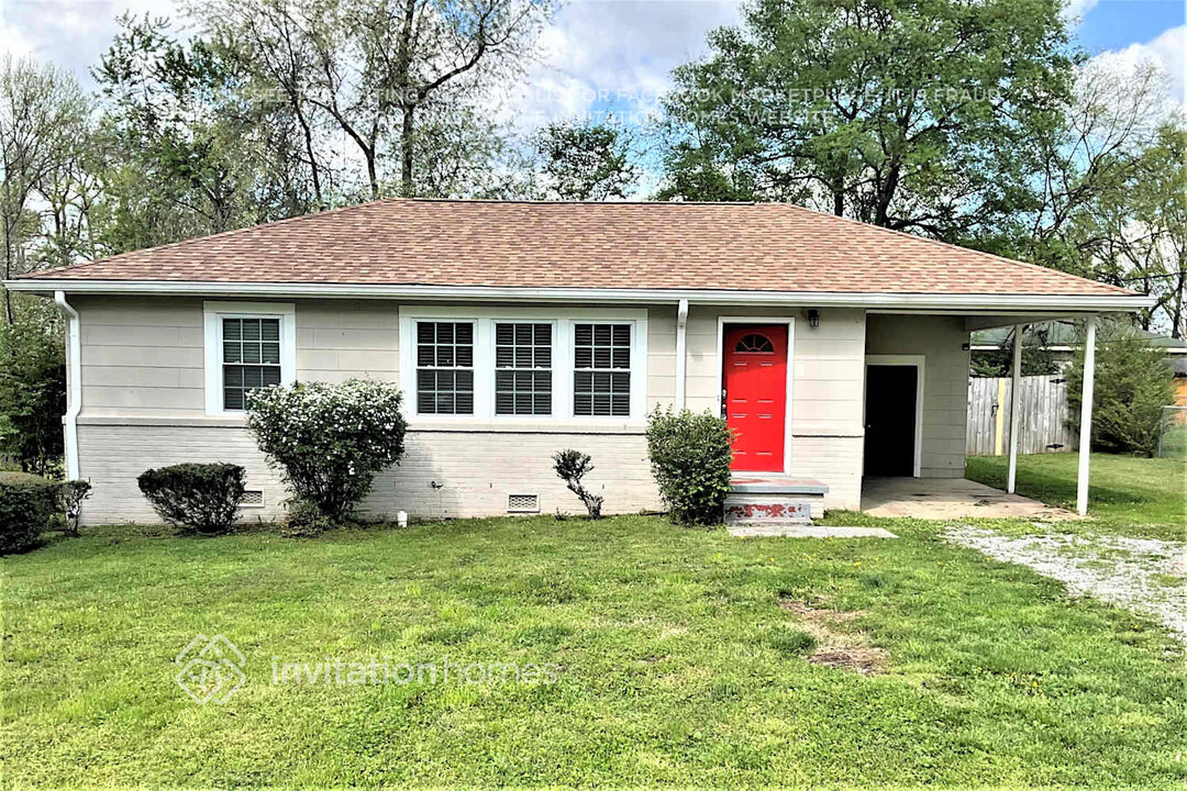 719 N Walnut St in Murfreesboro, TN - Building Photo