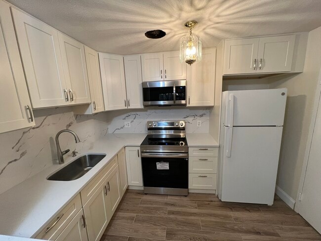 property at 8 Riverside St
