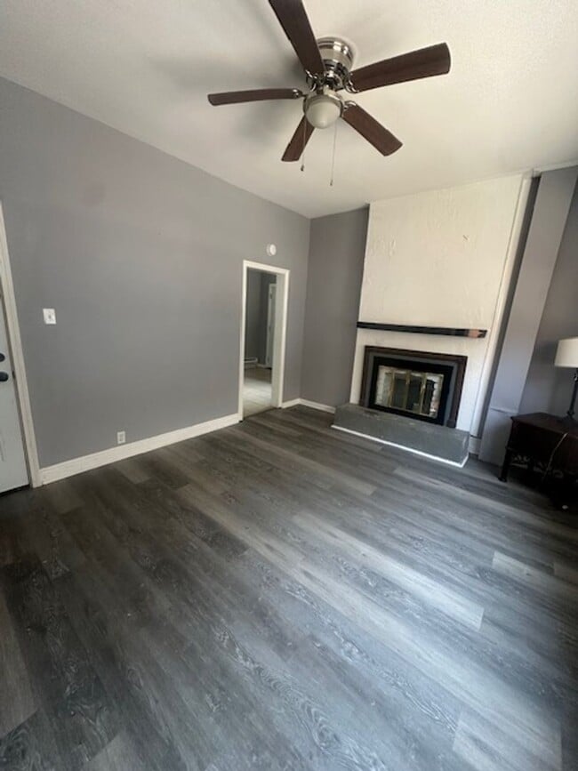 property at 3021 Ashlyn St