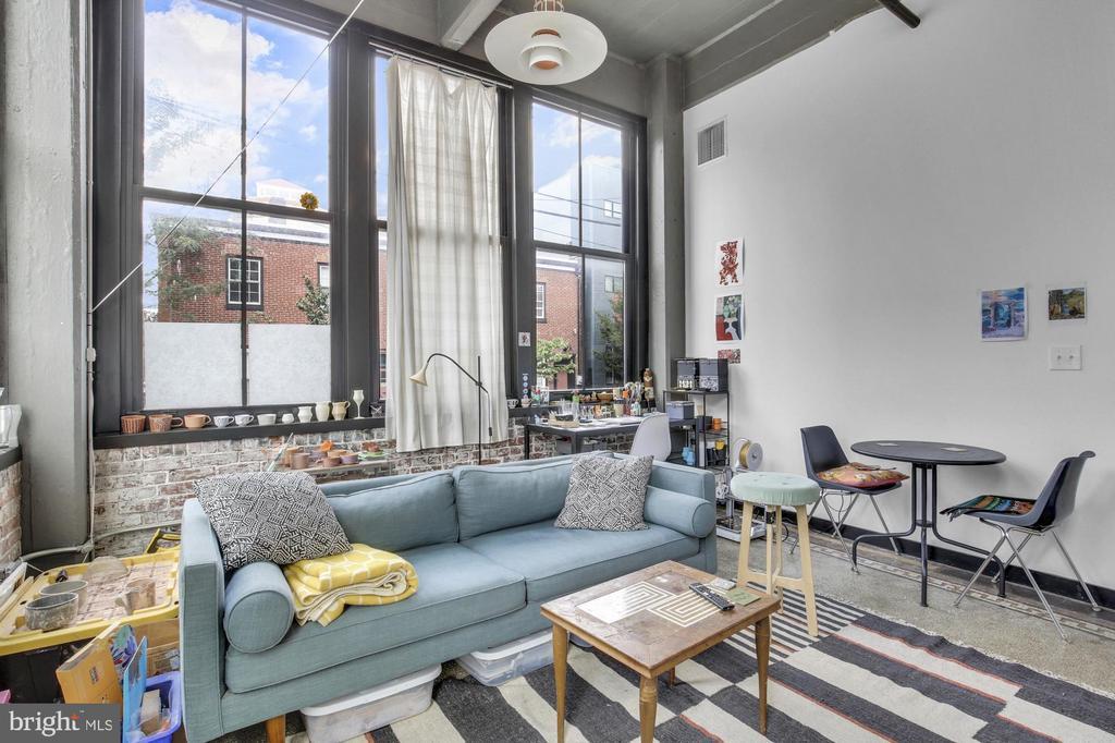 1701 Tulip St in Philadelphia, PA - Building Photo