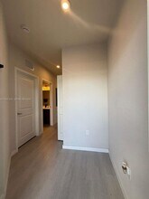 1037 NW 5th St in Florida City, FL - Building Photo - Building Photo