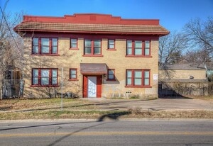 615 N Marsalis Ave in Dallas, TX - Building Photo